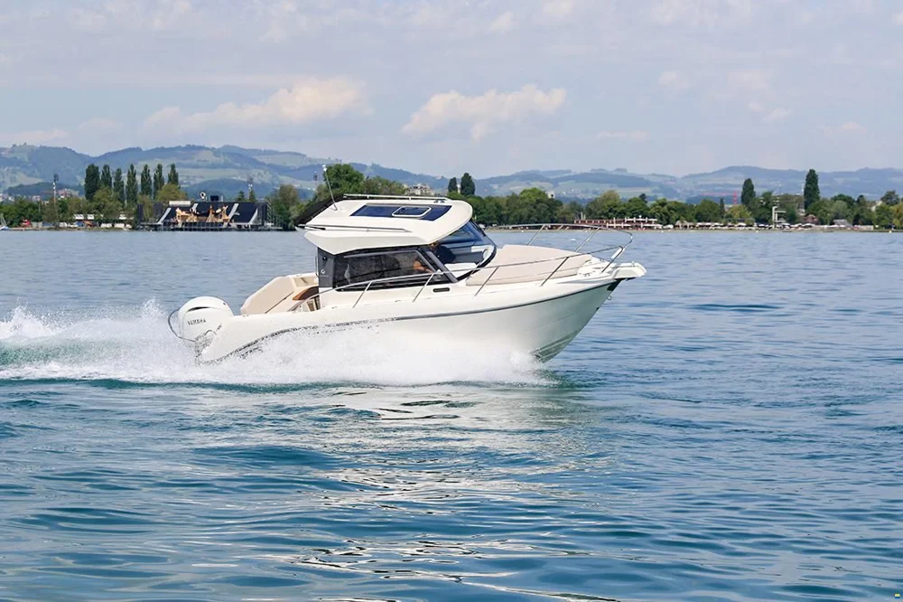 BoatPhoto.coverAlt