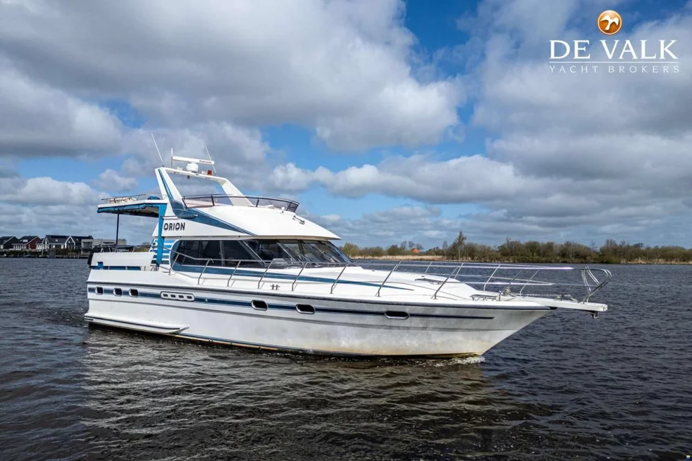 BoatPhoto.coverAlt