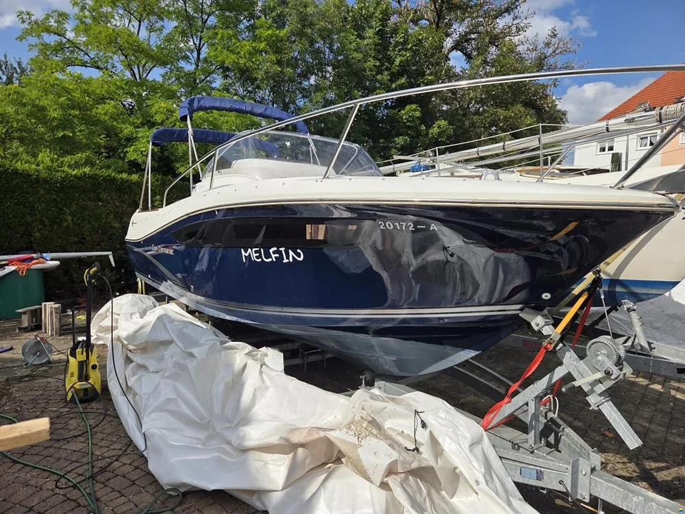 BoatPhoto.coverAlt