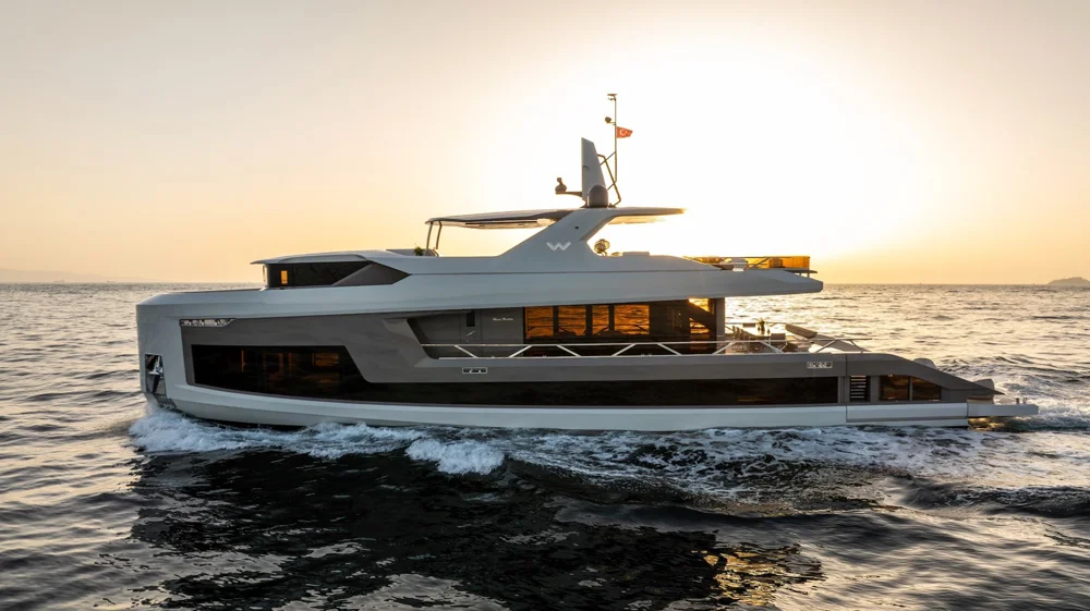 BoatPhoto.coverAlt