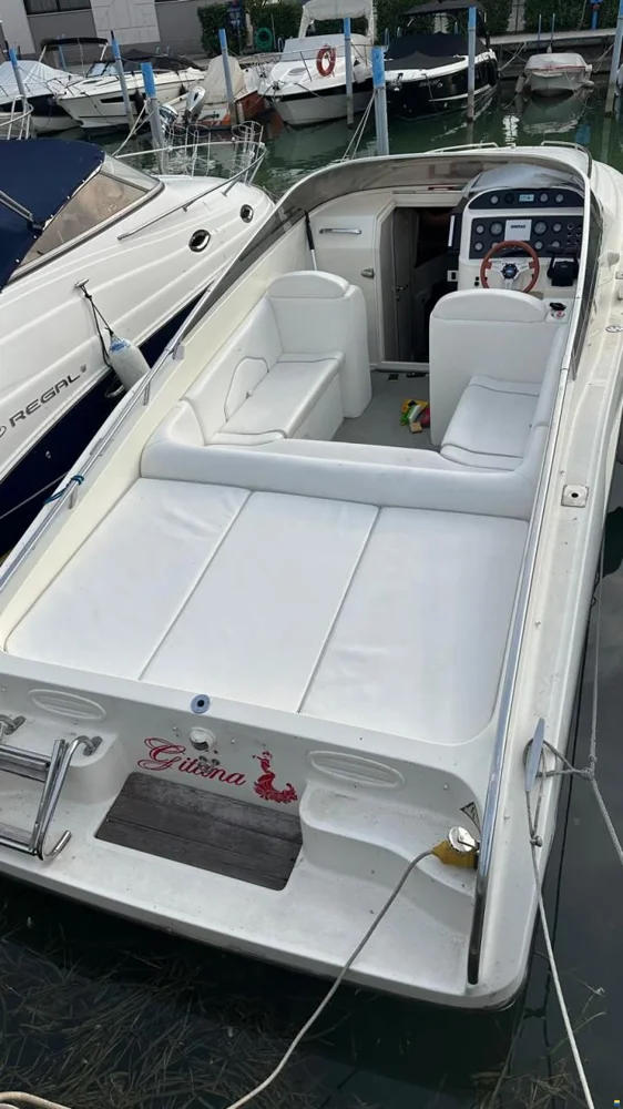 1998 907 for sale in Peschiera del Garda, Italy, photo 3 of 5