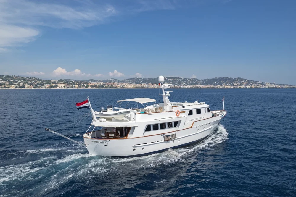 1982 De Vries Lentsch Co.Na.Vi. for sale in Cannes, France, photo 3 of 5