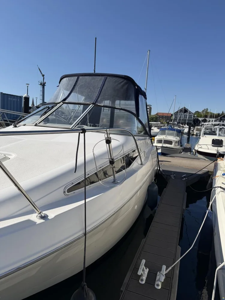 2000 Bayliner 2355 for sale in Denmark, photo 3 of 5