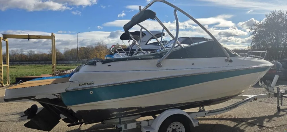 BoatPhoto.coverAlt