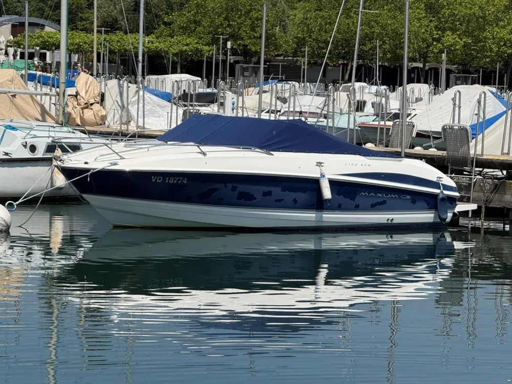 BoatPhoto.coverAlt