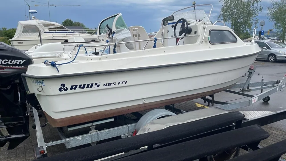 BoatPhoto.coverAlt