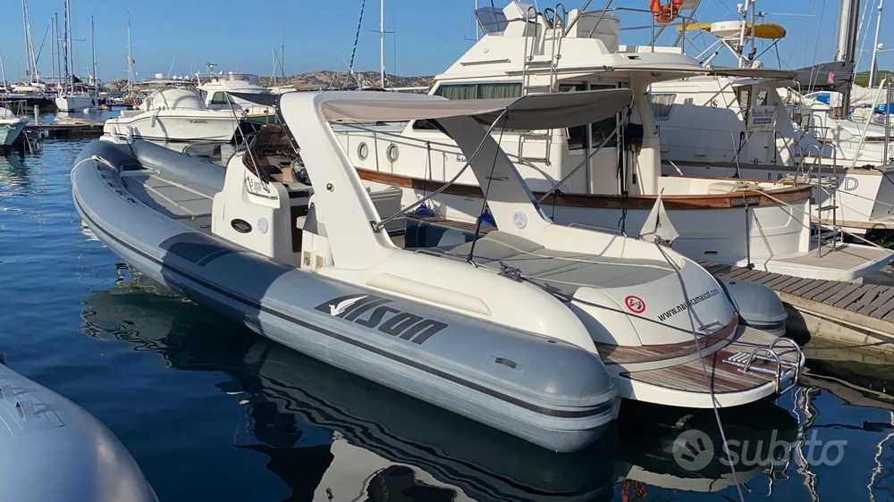 BoatPhoto.coverAlt