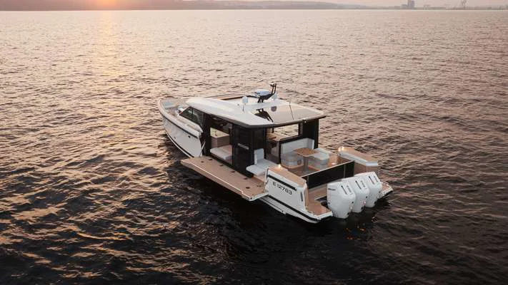 BoatPhoto.alt