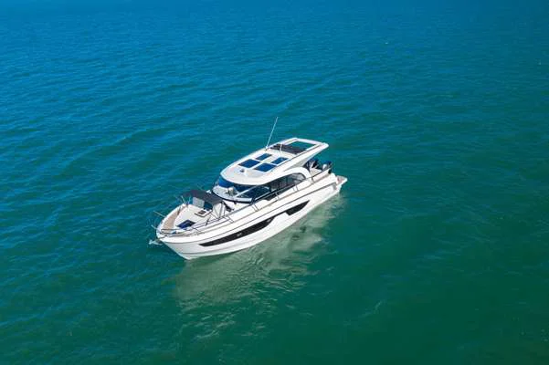 BoatPhoto.alt