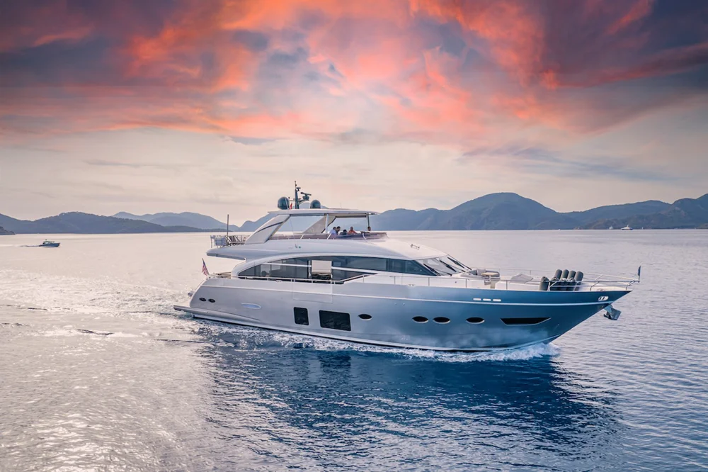 BoatPhoto.coverAlt