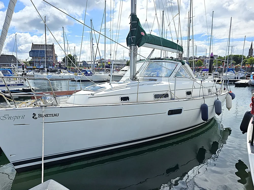 BoatPhoto.coverAlt