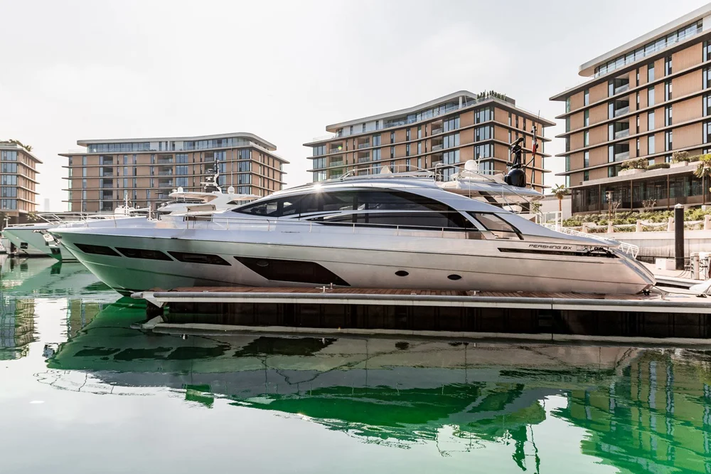 BoatPhoto.coverAlt