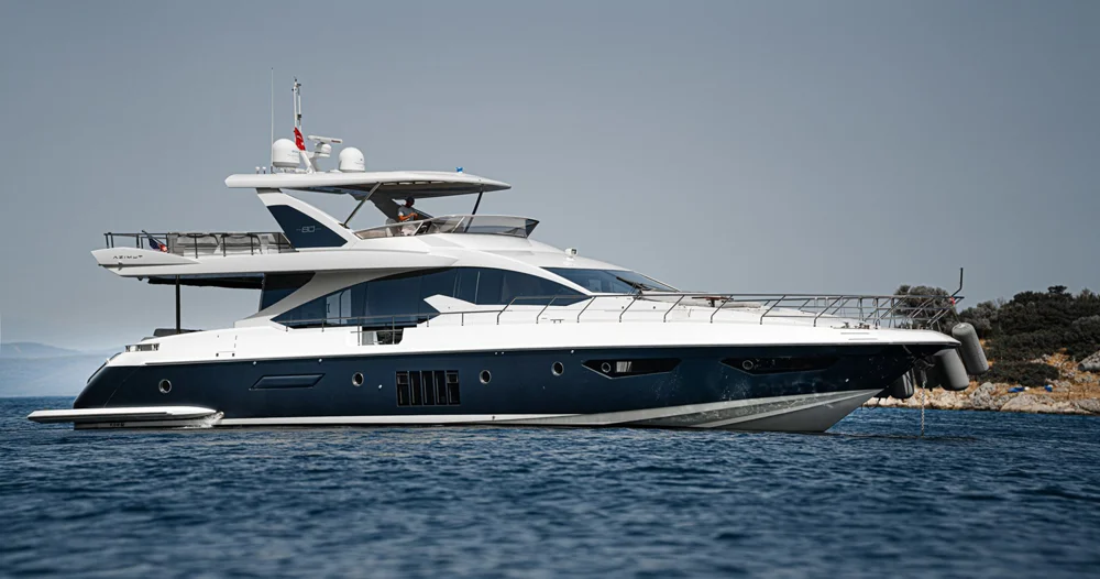 BoatPhoto.coverAlt