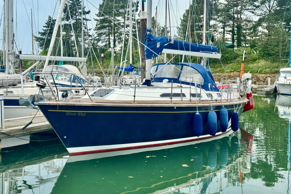 BoatPhoto.coverAlt