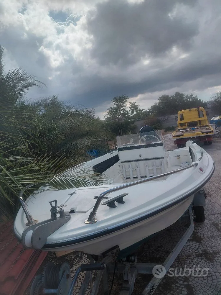 BoatPhoto.alt