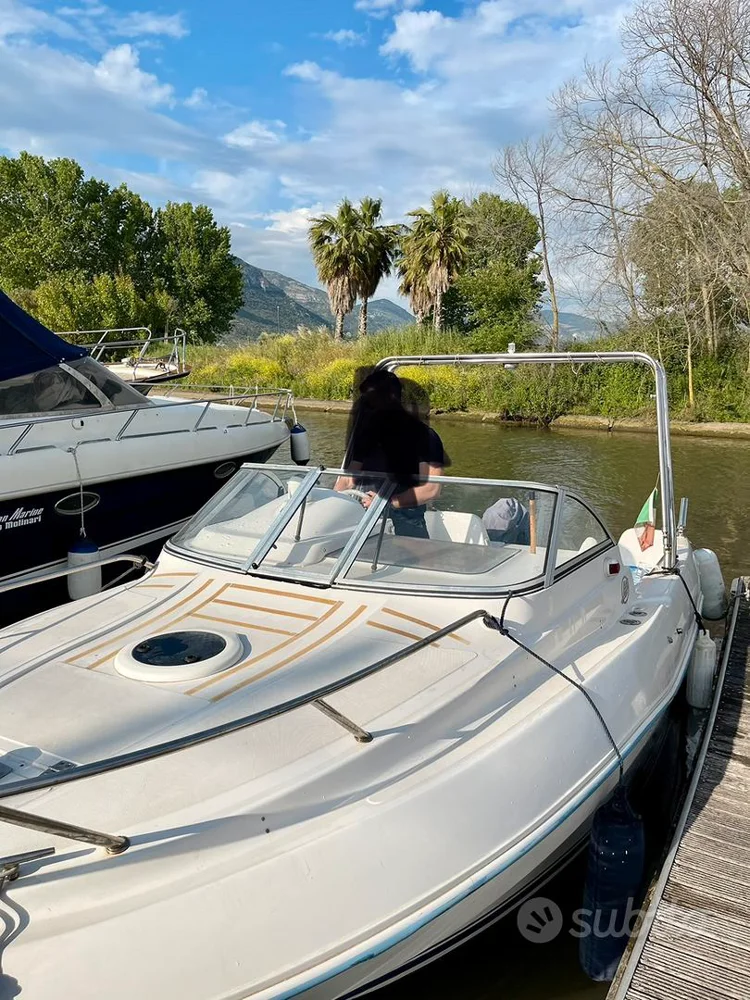 BoatPhoto.alt
