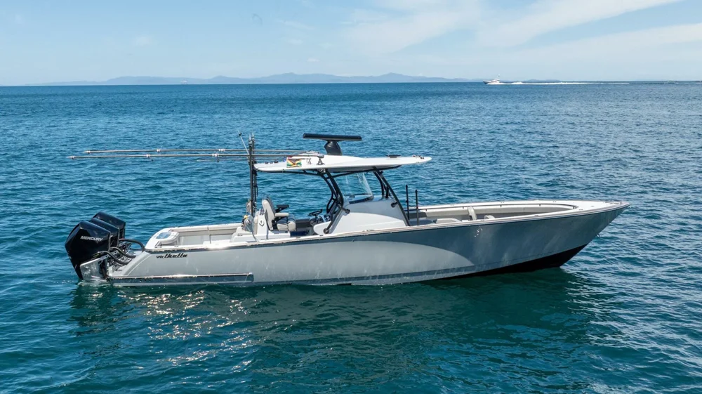 BoatPhoto.coverAlt