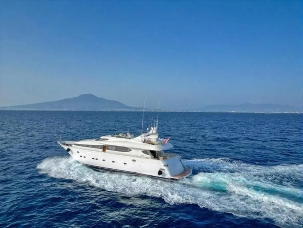 1999 FIPA Maiora 29 DP for sale in Napoli, Italy, photo 5 of 5