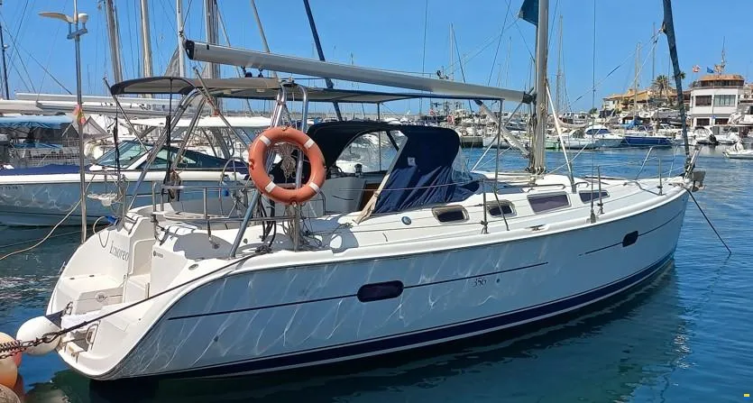 BoatPhoto.alt