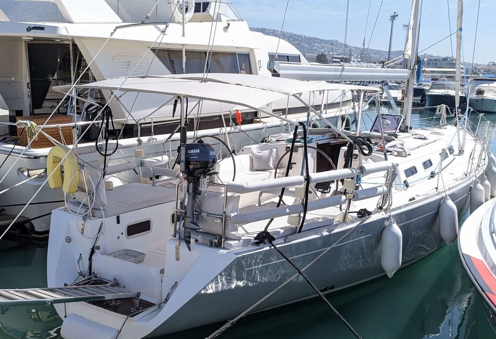BoatPhoto.coverAlt