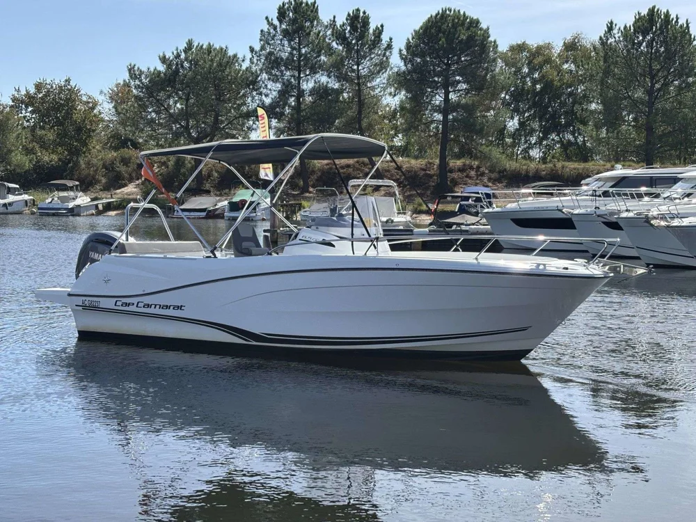 BoatPhoto.coverAlt