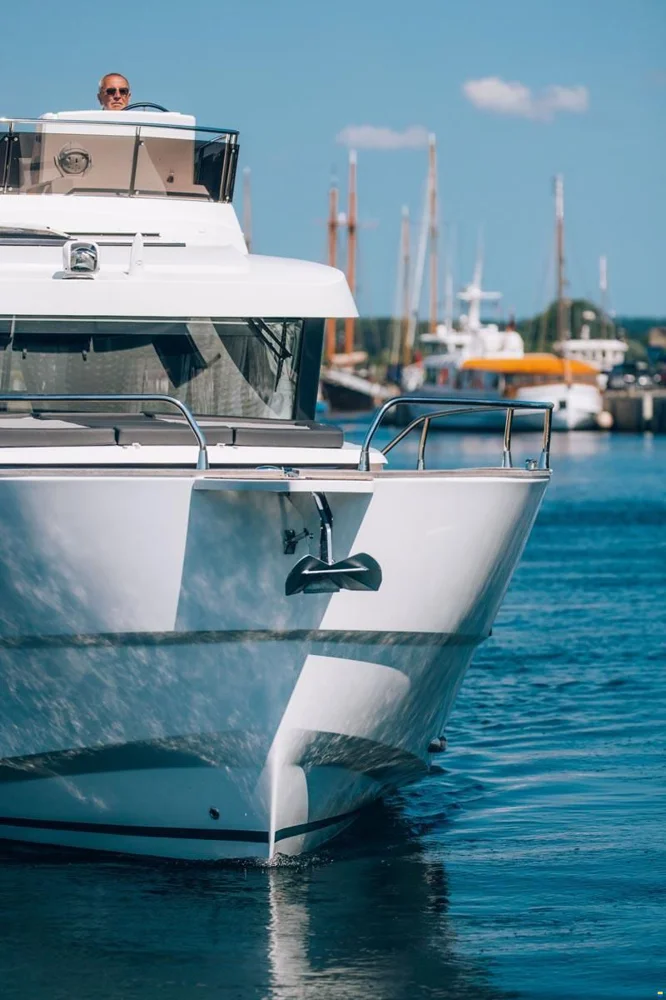 BoatPhoto.coverAlt