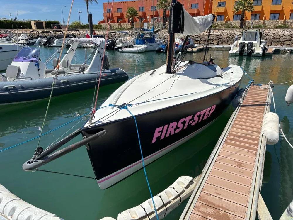 BoatPhoto.coverAlt