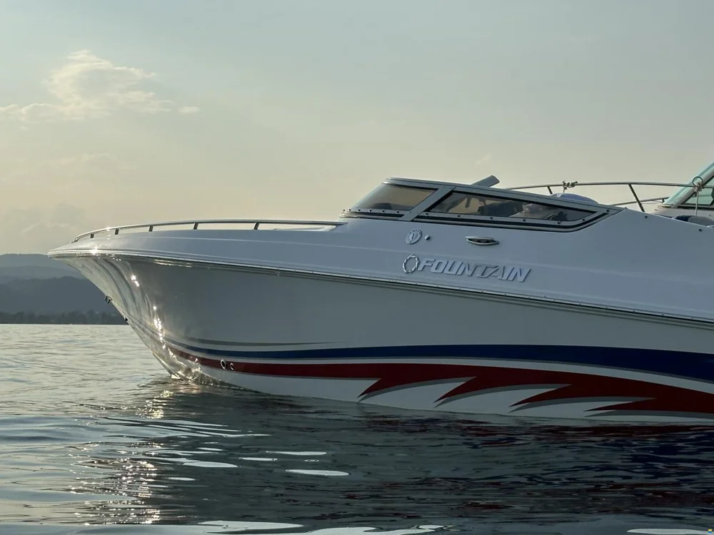BoatPhoto.coverAlt