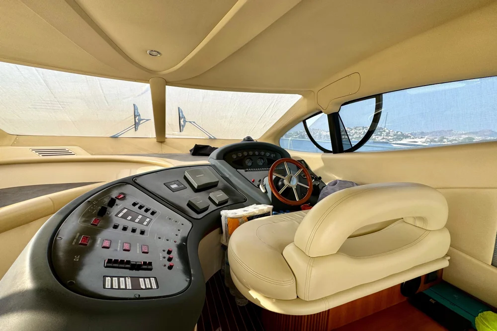 BoatPhoto.alt