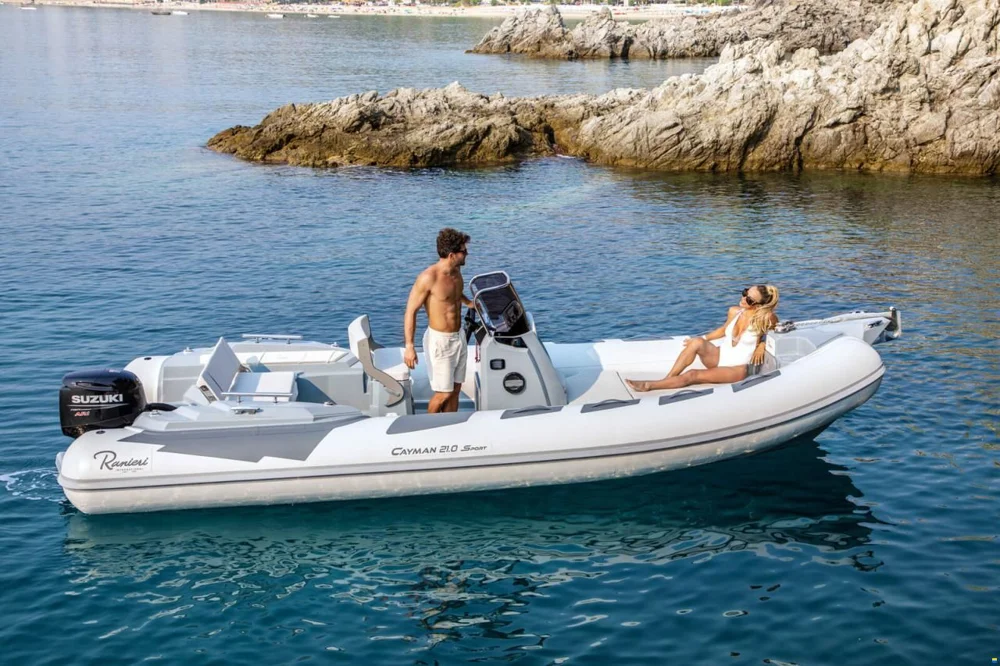 BoatPhoto.coverAlt