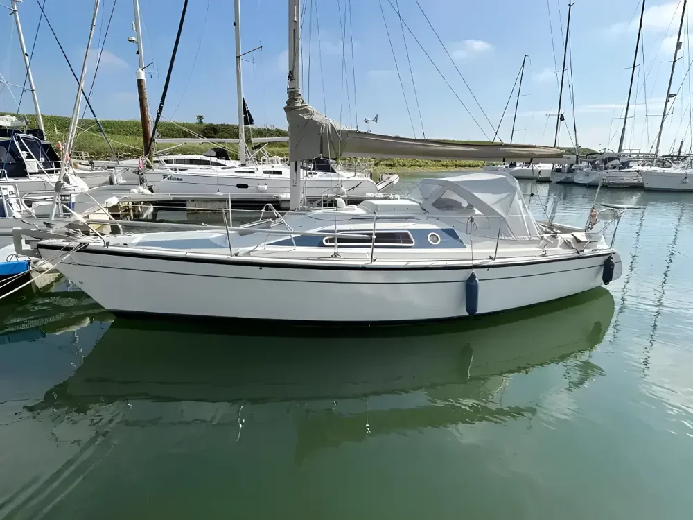 BoatPhoto.coverAlt