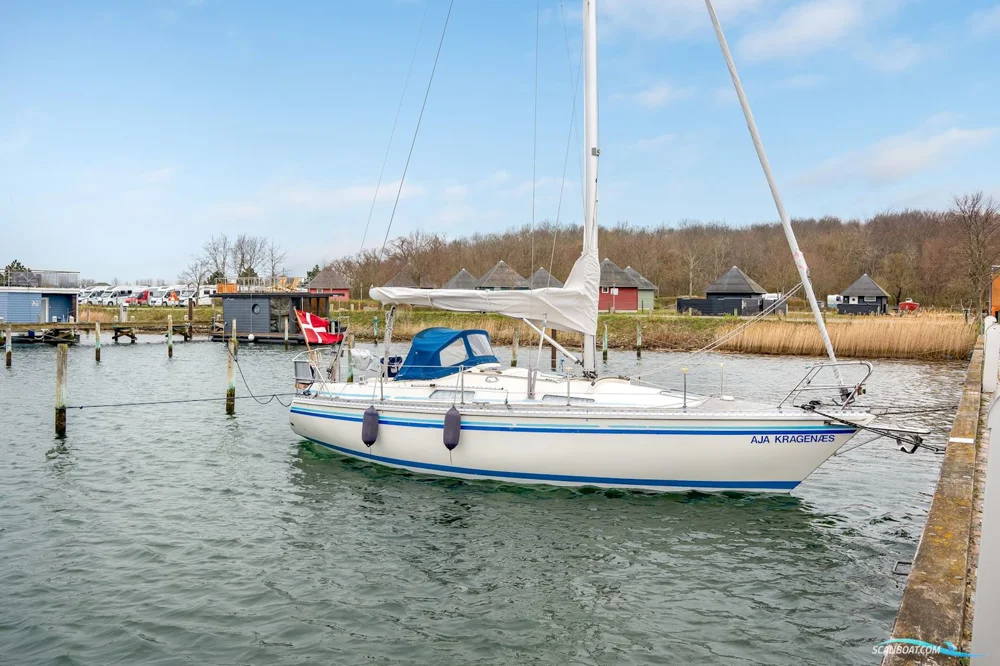 BoatPhoto.coverAlt