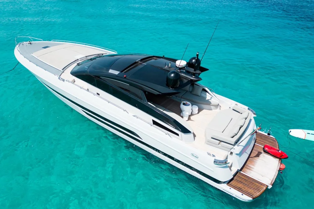 BoatPhoto.alt