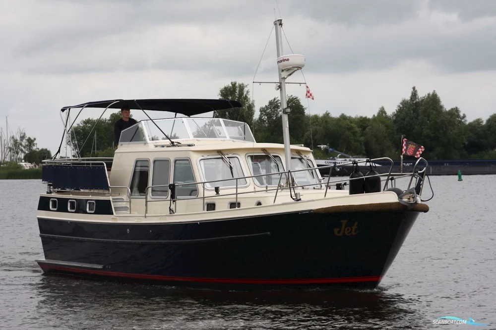 BoatPhoto.alt