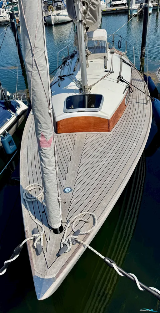 BoatPhoto.coverAlt