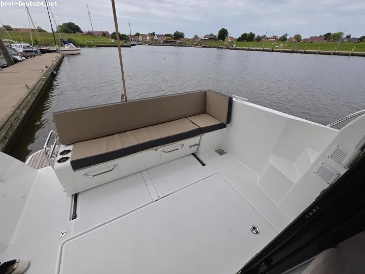 BoatPhoto.alt