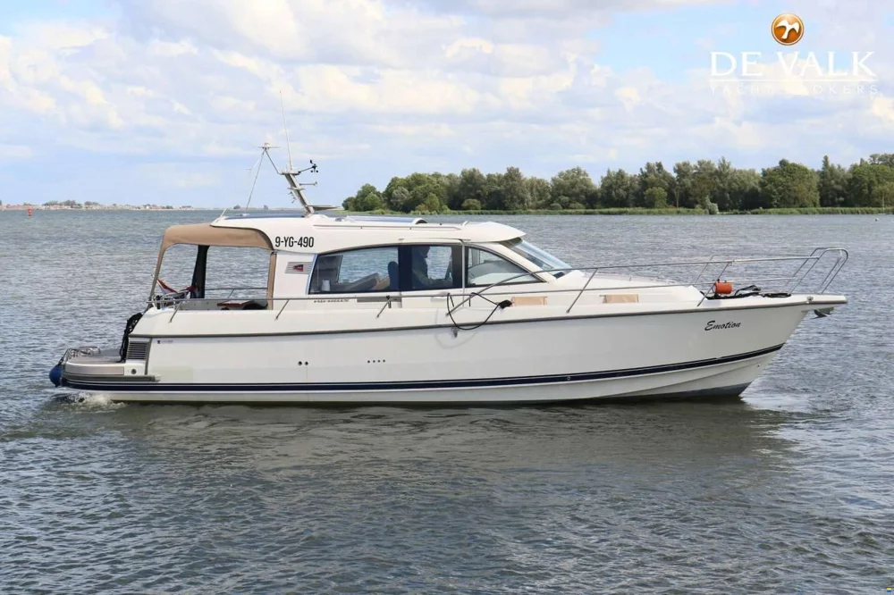 BoatPhoto.coverAlt