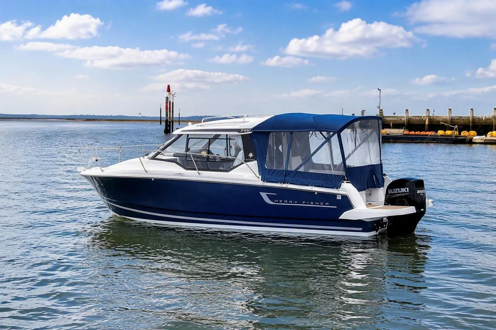 BoatPhoto.coverAlt