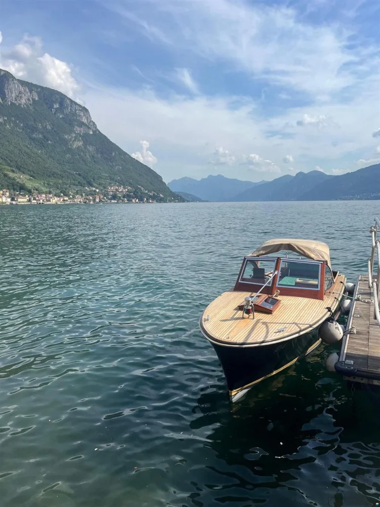 BoatPhoto.coverAlt