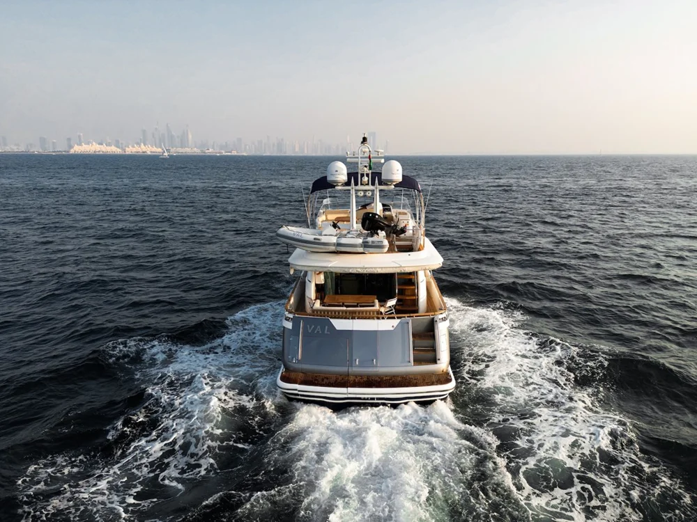 BoatPhoto.alt