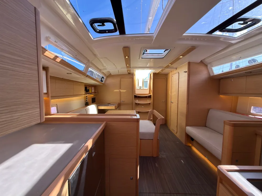 BoatPhoto.coverAlt