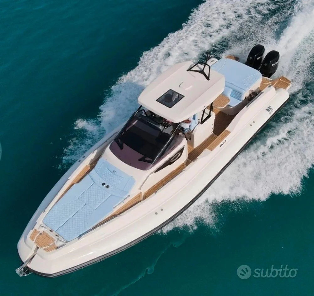 BoatPhoto.coverAlt