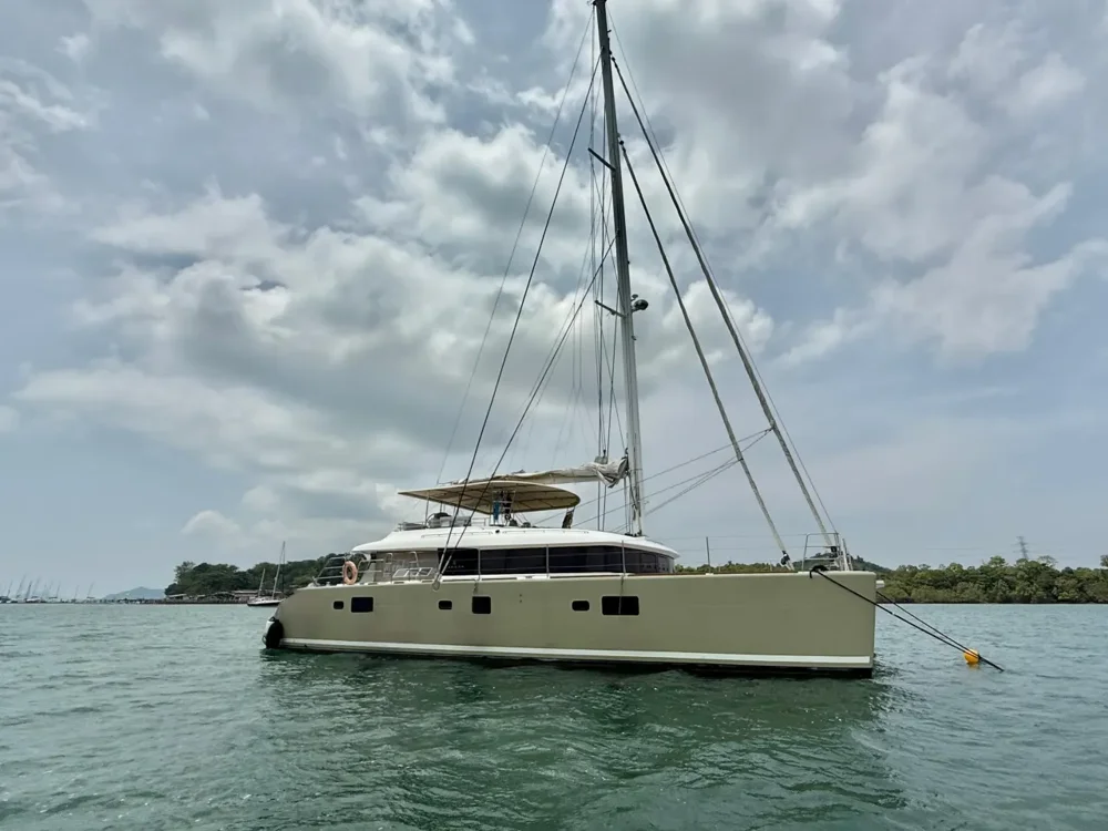 BoatPhoto.alt