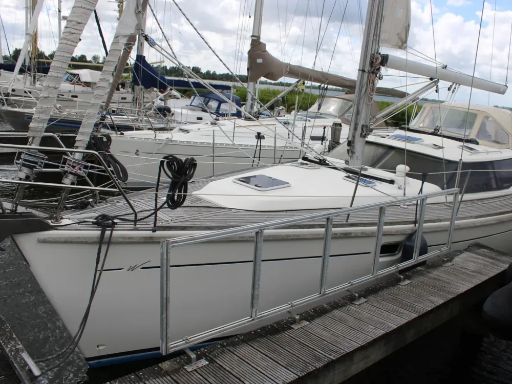 BoatPhoto.coverAlt