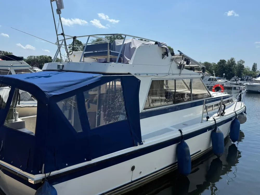 BoatPhoto.alt