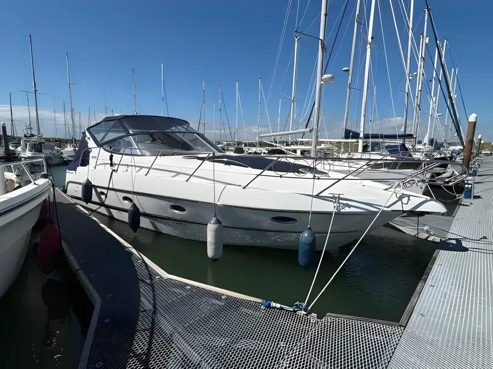 BoatPhoto.alt