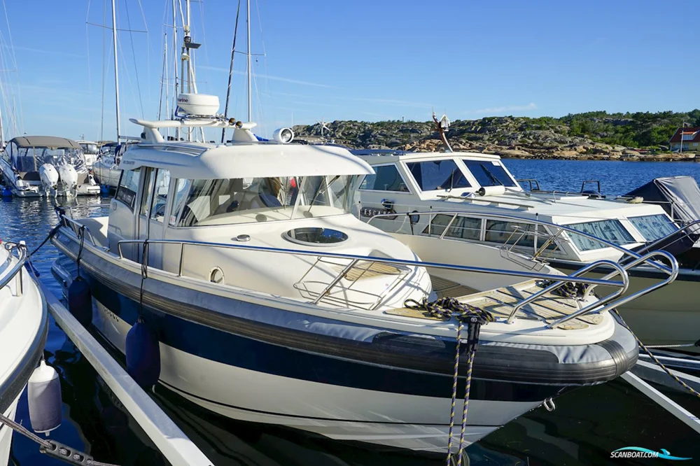BoatPhoto.coverAlt