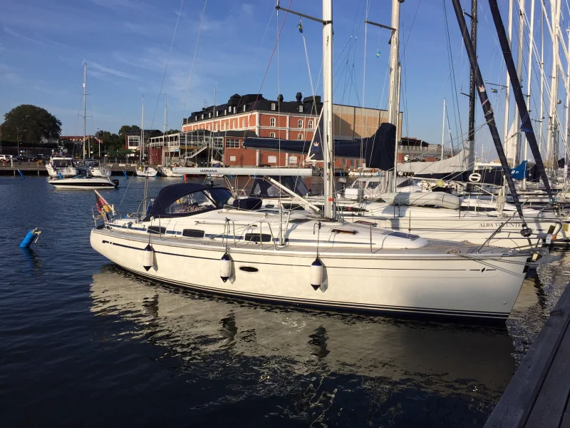 BoatPhoto.coverAlt