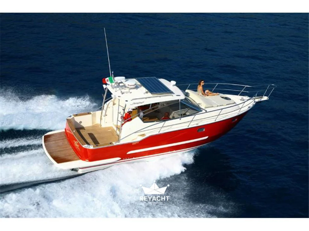 BoatPhoto.alt
