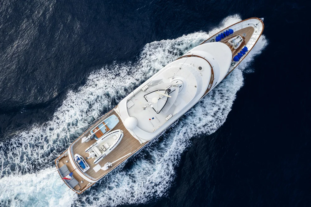 BoatPhoto.alt